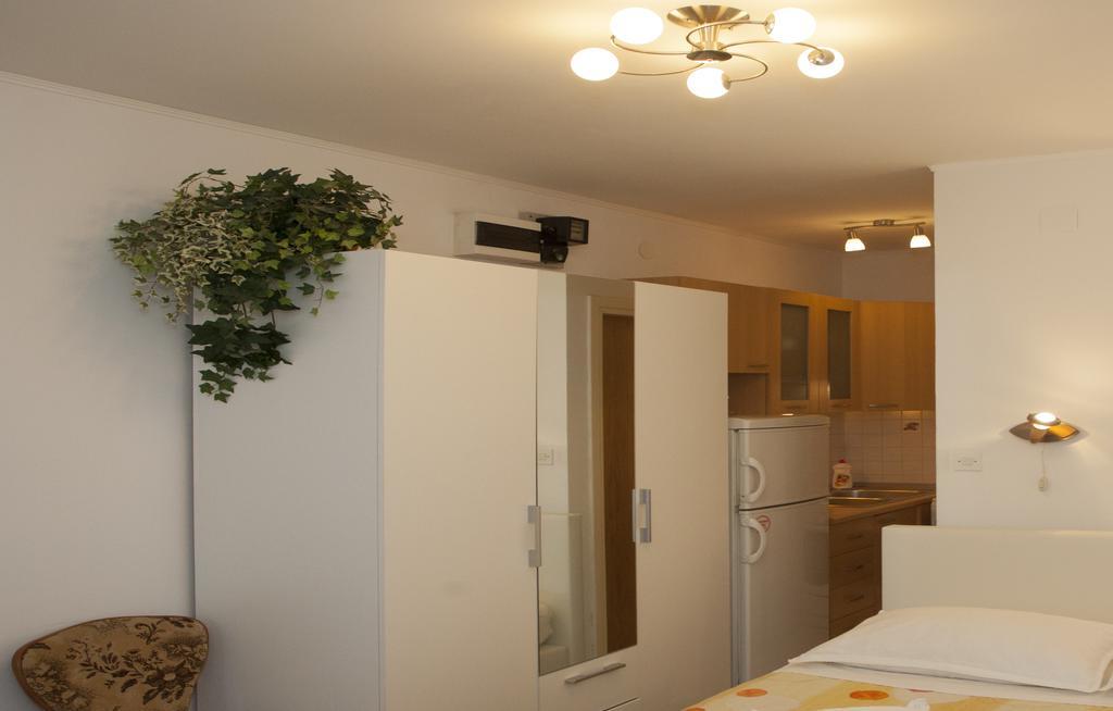 Apartments Leo Сплит Экстерьер фото